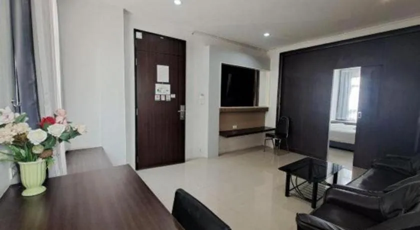 S-Tawan Hotel & Convention