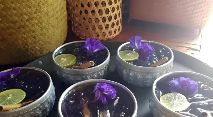 S-Tawan Hotel & Convention