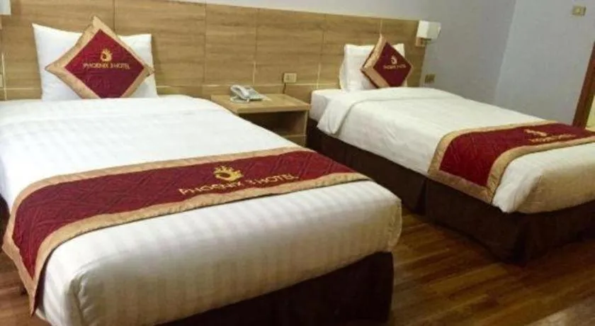 Bed in Phoenix Hotel 3