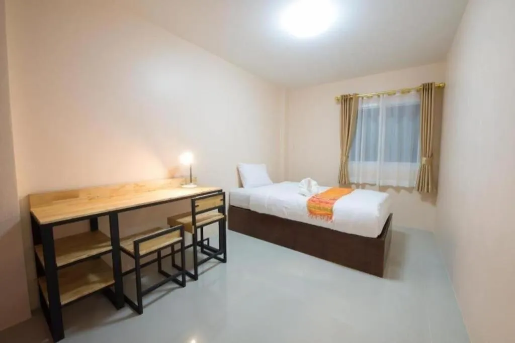 Bed in Bees Smile Hotel