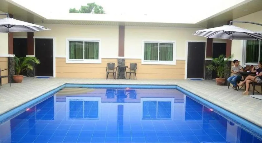 Jo Carter's Hotel & Suites Angeles City