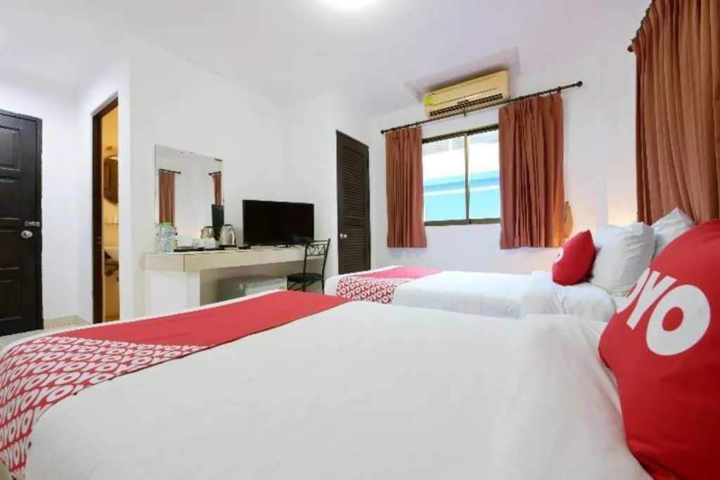 Bed in OYO 520 Pattaya Cantina