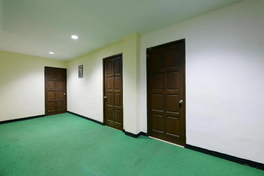 OYO 520 Pattaya Cantina