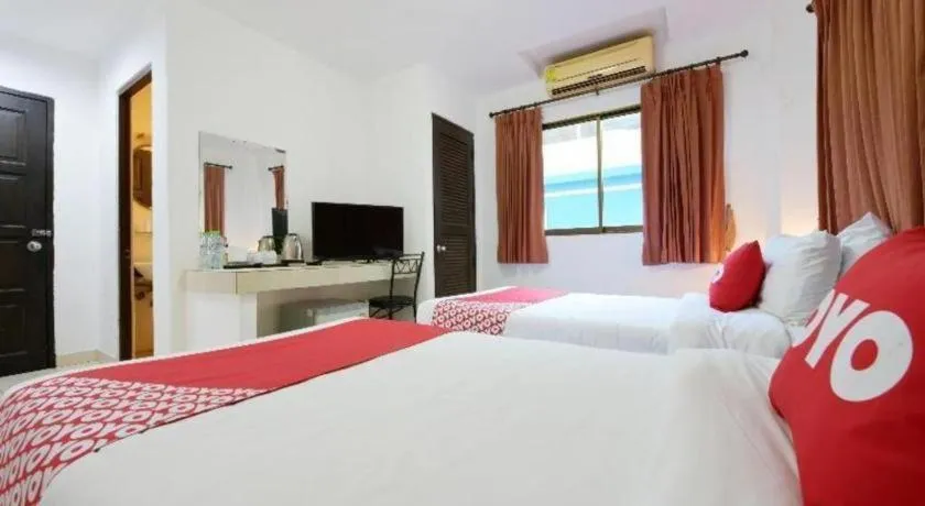 Bed in OYO 520 Pattaya Cantina
