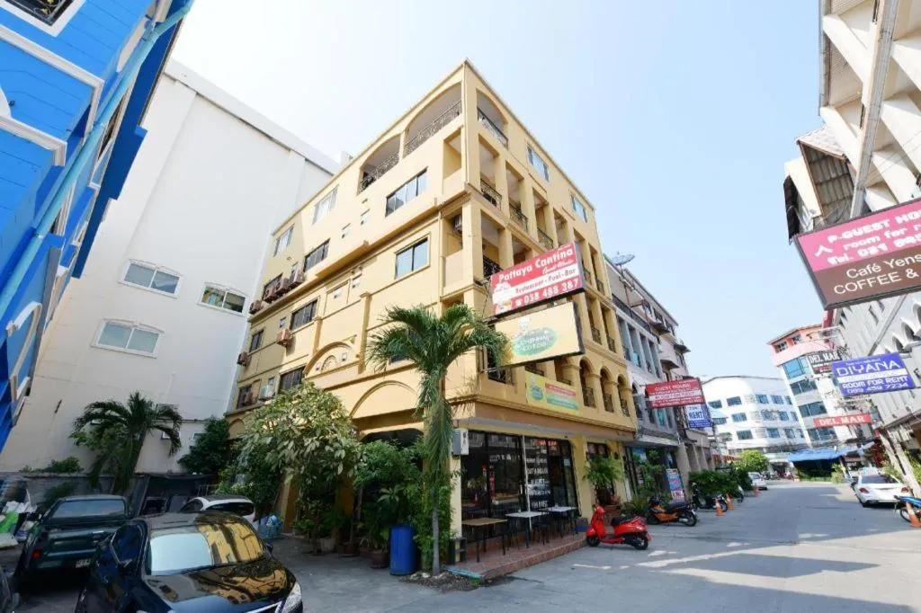 OYO 520 Pattaya Cantina