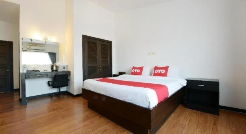 Bed in OYO 520 Pattaya Cantina