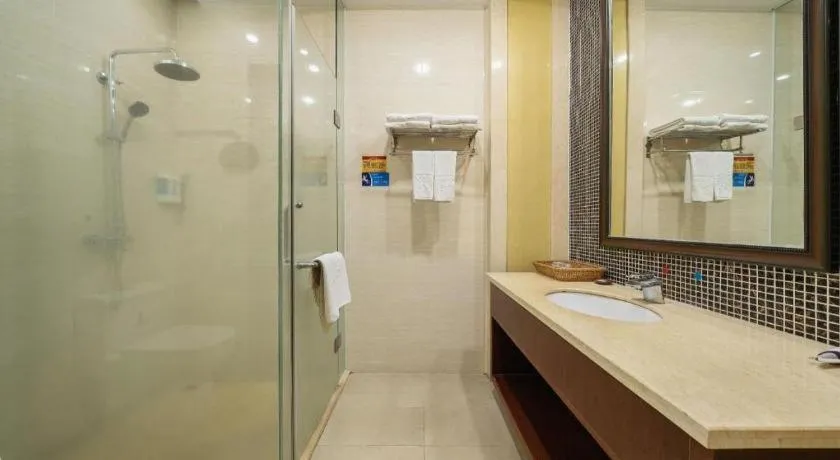 Longyan Capital International Hot Spring Resort