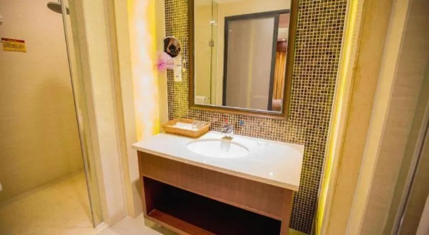 Longyan Capital International Hot Spring Resort