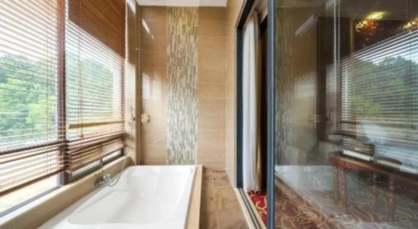 Longyan Capital International Hot Spring Resort