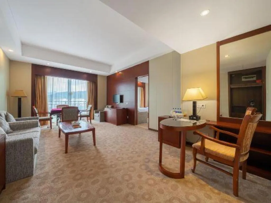 Longyan Capital International Hot Spring Resort