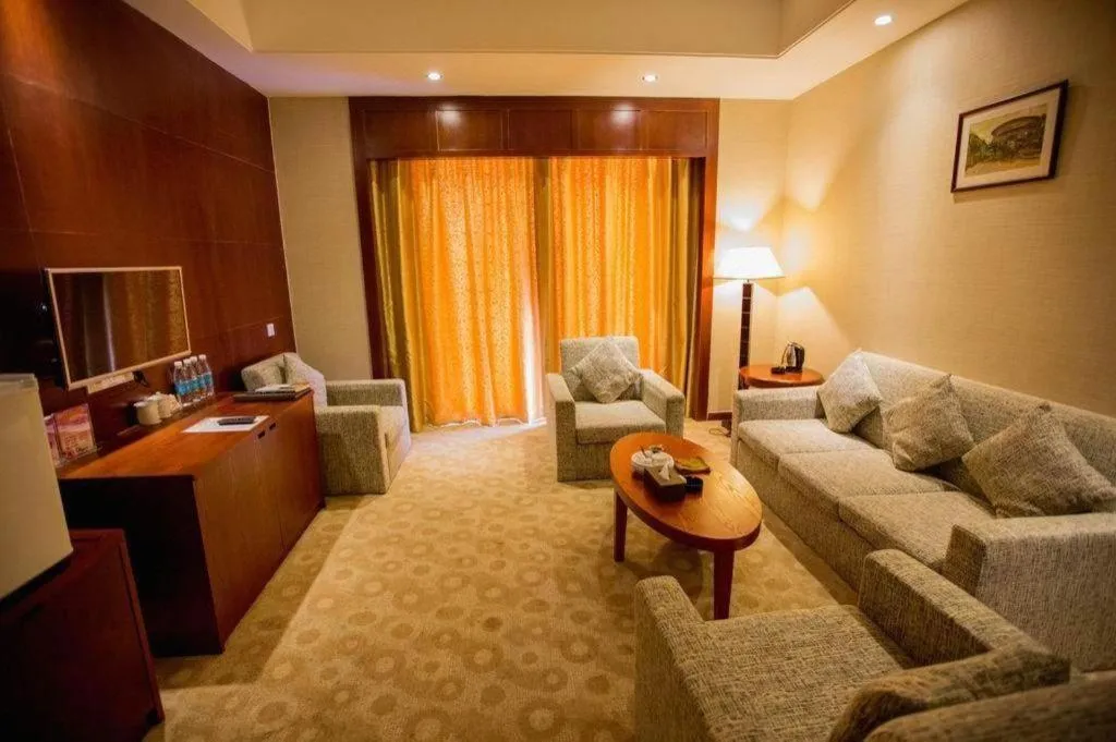 Longyan Capital International Hot Spring Resort