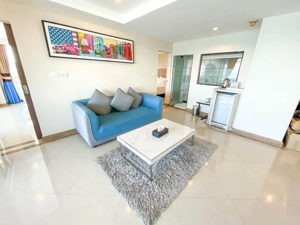 Blue Wave Hotel Hua Hin