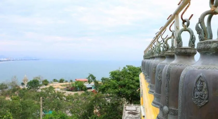 Blue Wave Hotel Hua Hin