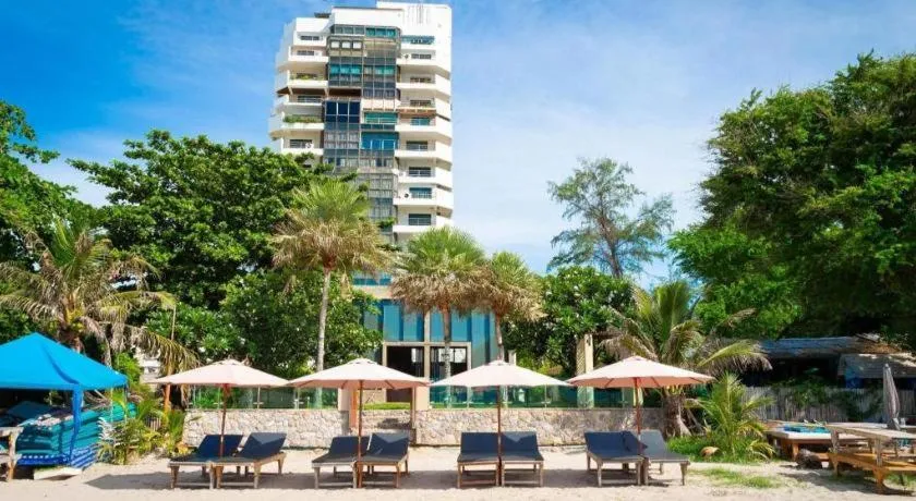 Blue Wave Hotel Hua Hin