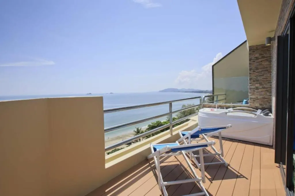 Blue Wave Hotel Hua Hin