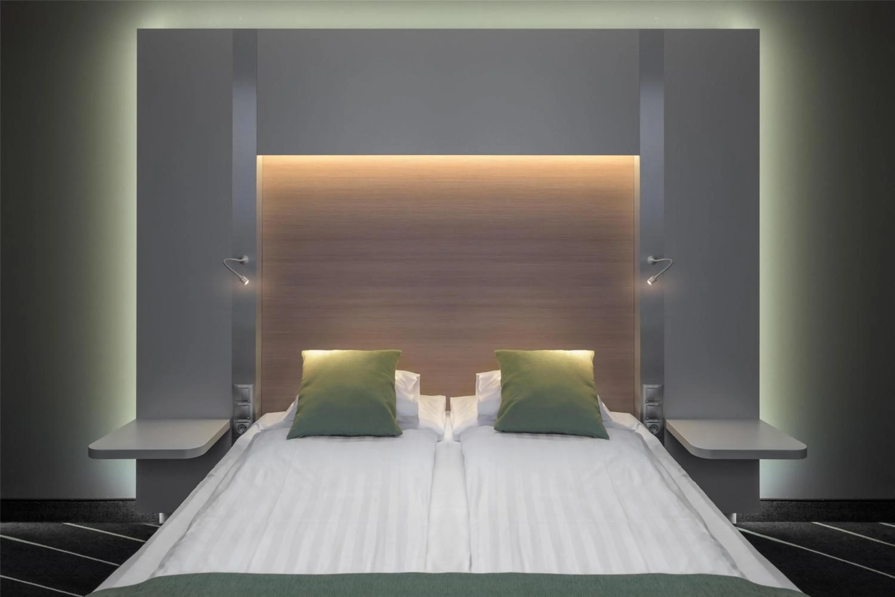 Bedroom, Bed in Best Western Plus Lakeside Hotel