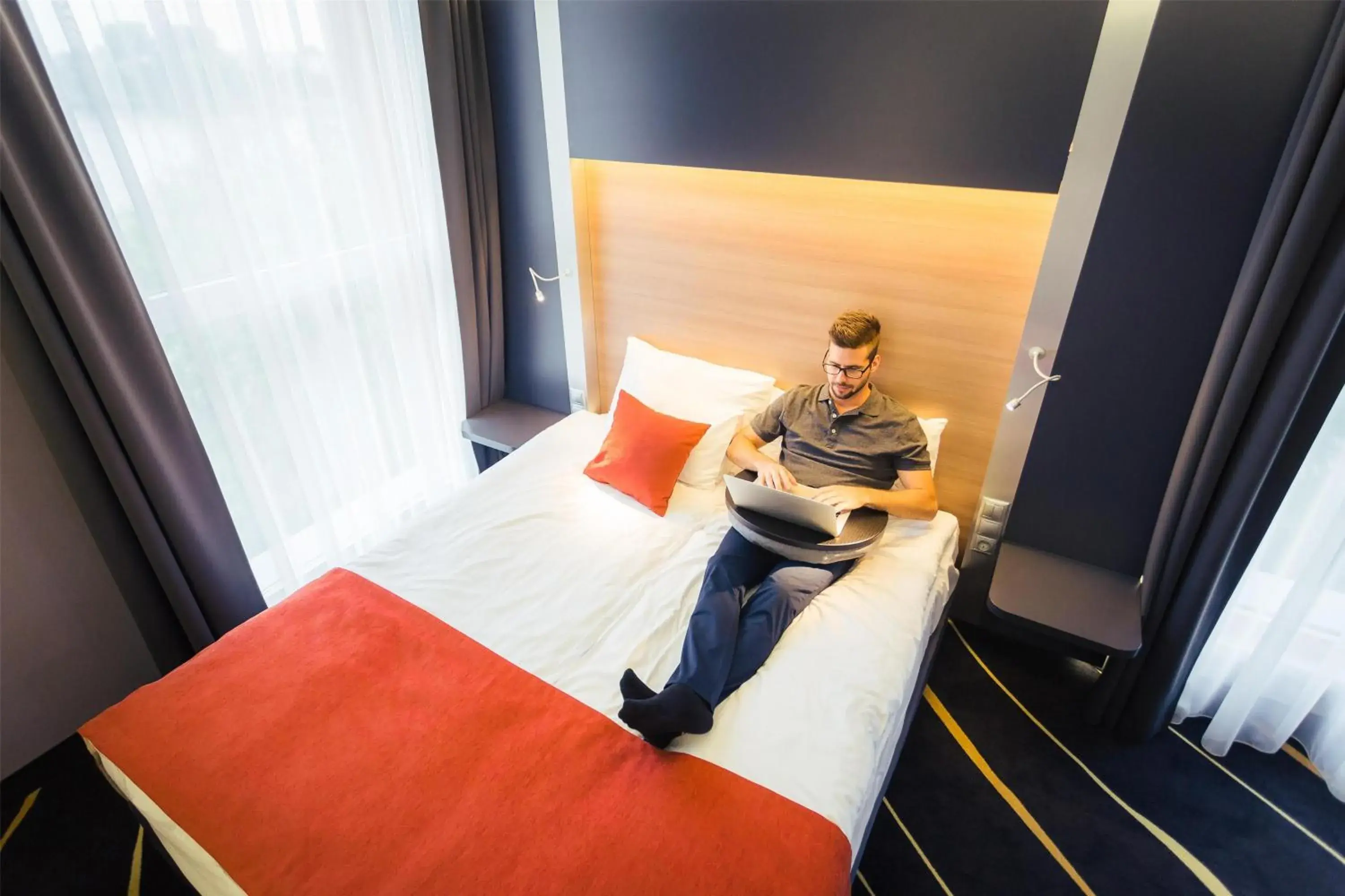 Twin Room with Two Single Beds - Non-Smoking in Best Western Plus Lakeside Hotel Twin Room with Two Single Beds - Non-Smoking in Best Western Plus Lakeside Hotel