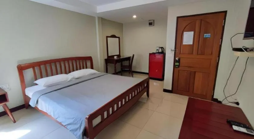 Bed in Sunflower Place