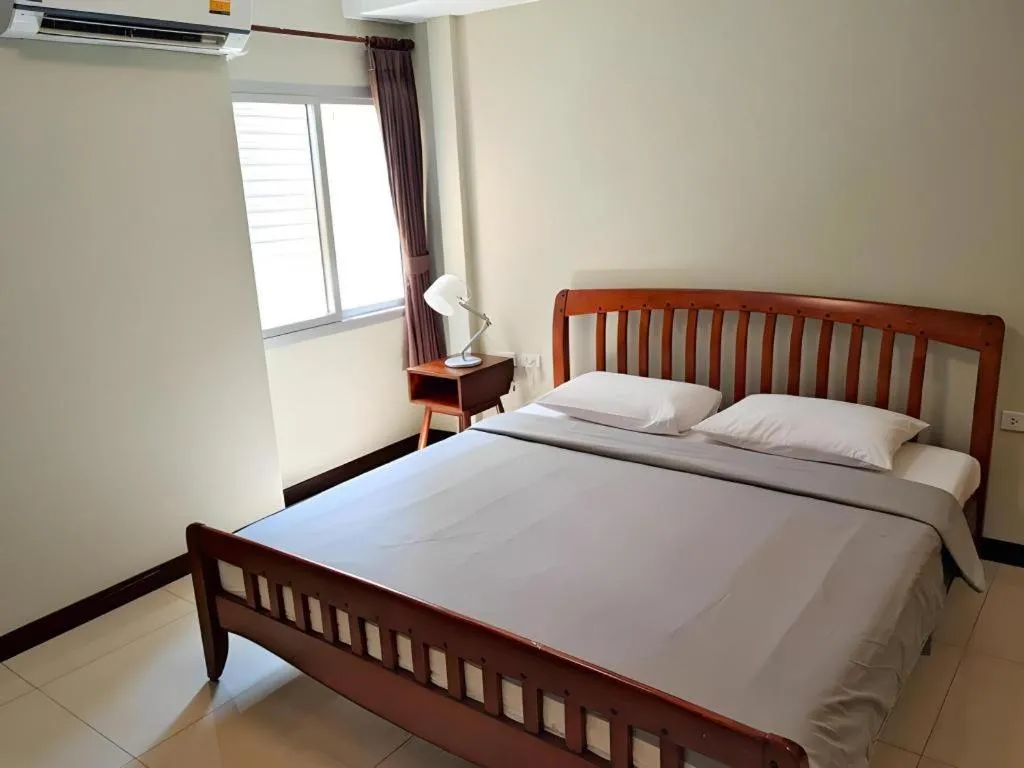 Bed in Sunflower Place