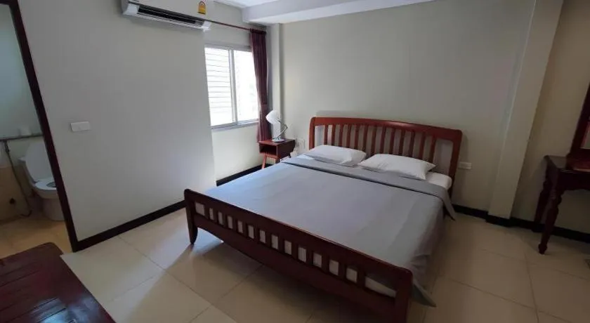 Bed in Sunflower Place