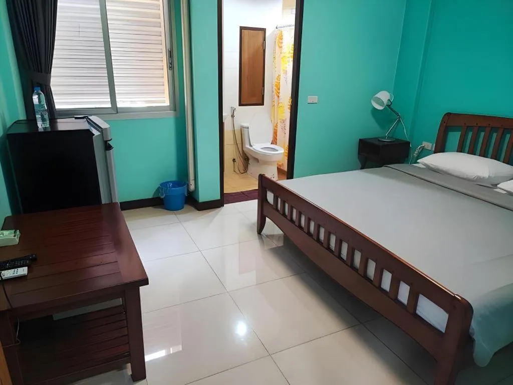 Bed in Sunflower Place