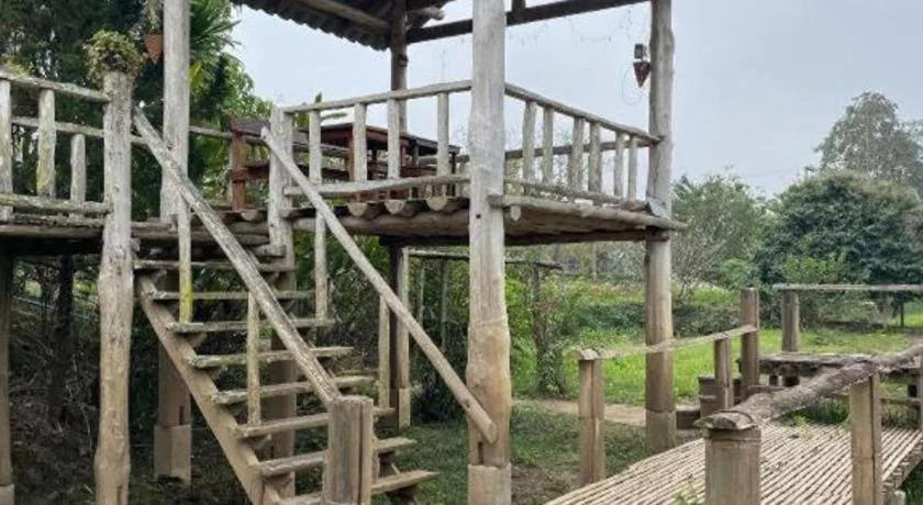 Nai Khun Khao Resort