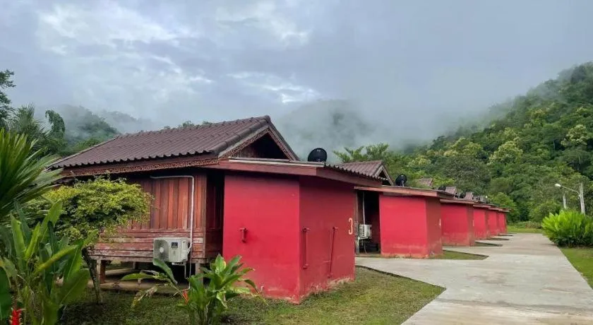 Nai Khun Khao Resort