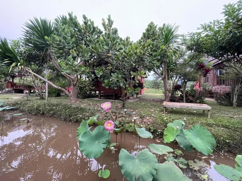 Nai Khun Khao Resort