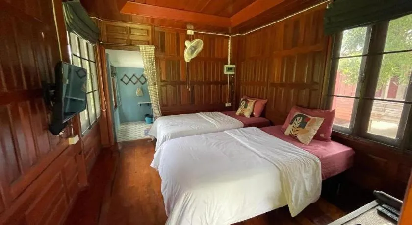 Bed in Nai Khun Khao Resort