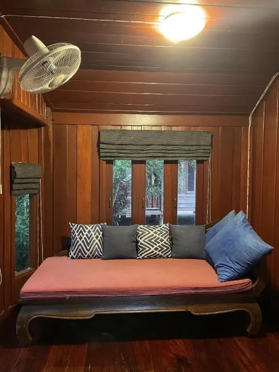 Bed in Nai Khun Khao Resort