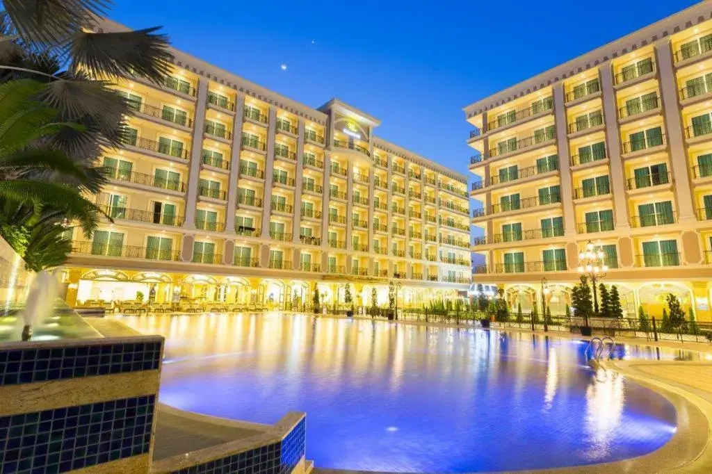 LK Celestite LK Celestite