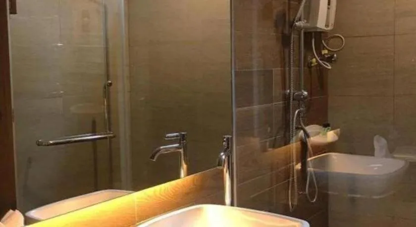 Chatnipa Beach Resort