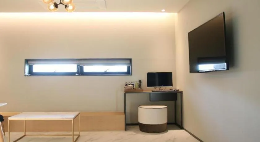 Changwon Brown dot Hotel Palyong