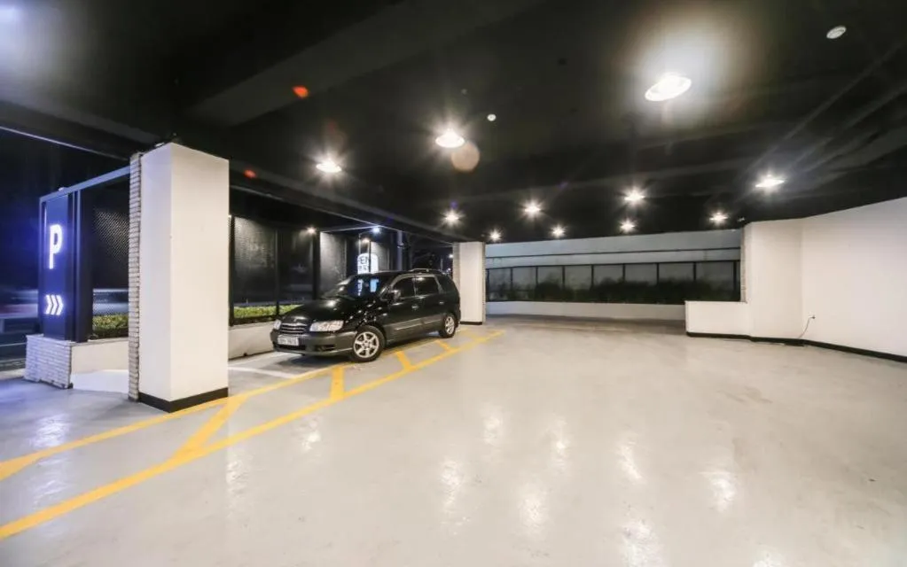 Changwon Brown dot Hotel Palyong