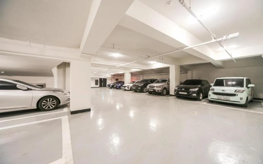 Changwon Brown dot Hotel Palyong