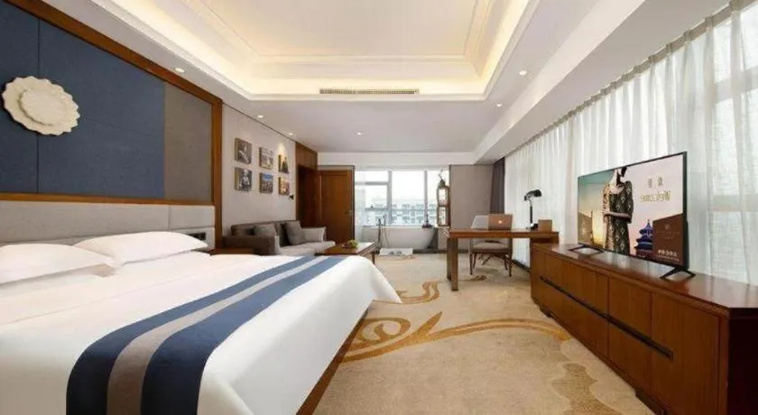 Bed in Metropolo Hotel Chengdu Wuhou Wanda Plaza