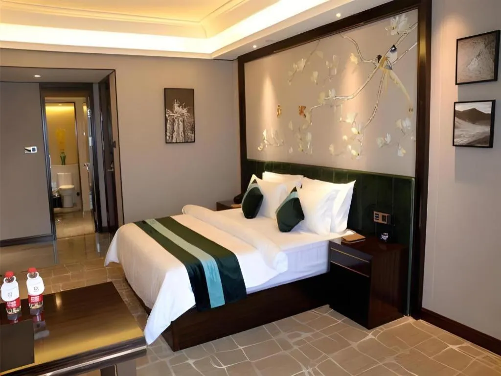 Bed in Metropolo Hotel Chengdu Wuhou Wanda Plaza