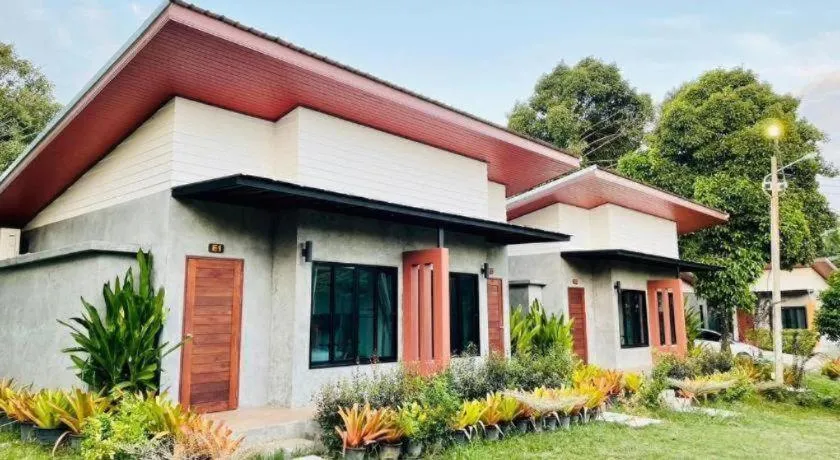 Baan Klang Suan Resort