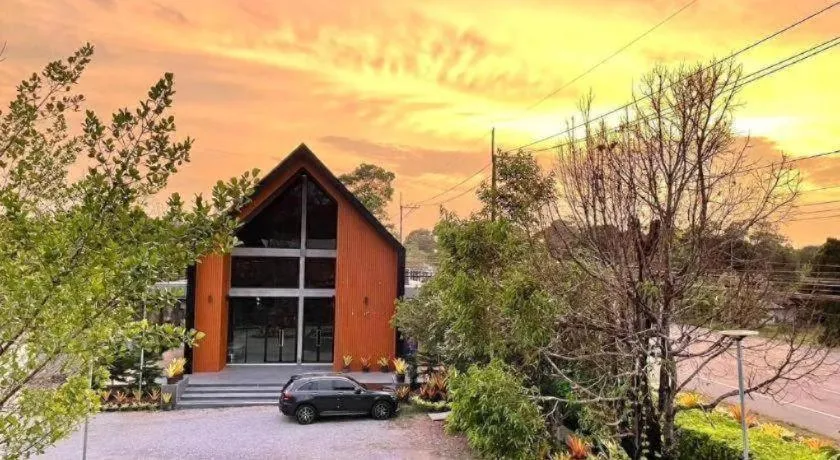 Baan Klang Suan Resort