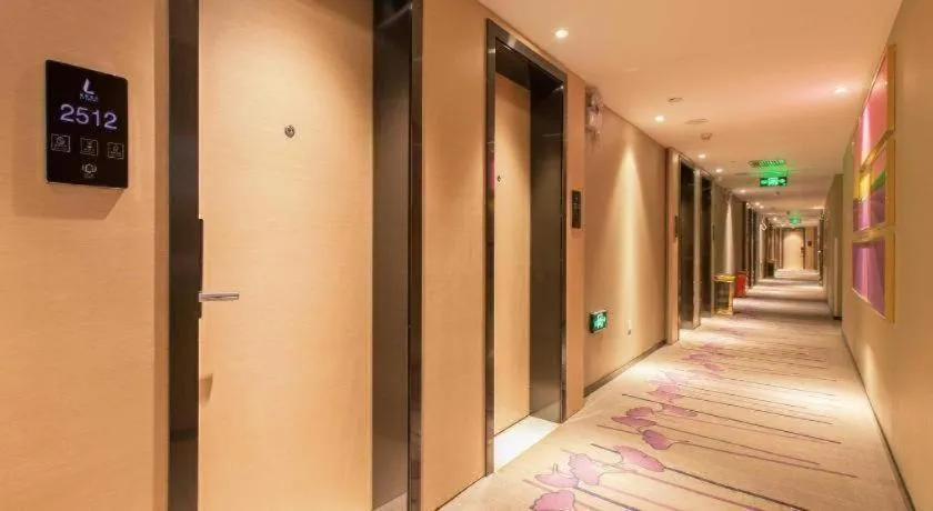 Lavande Hotels Wuhan Wuchang Railway Station Square