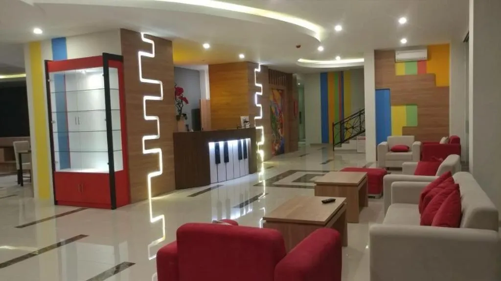 Front One Hotel Nganjuk