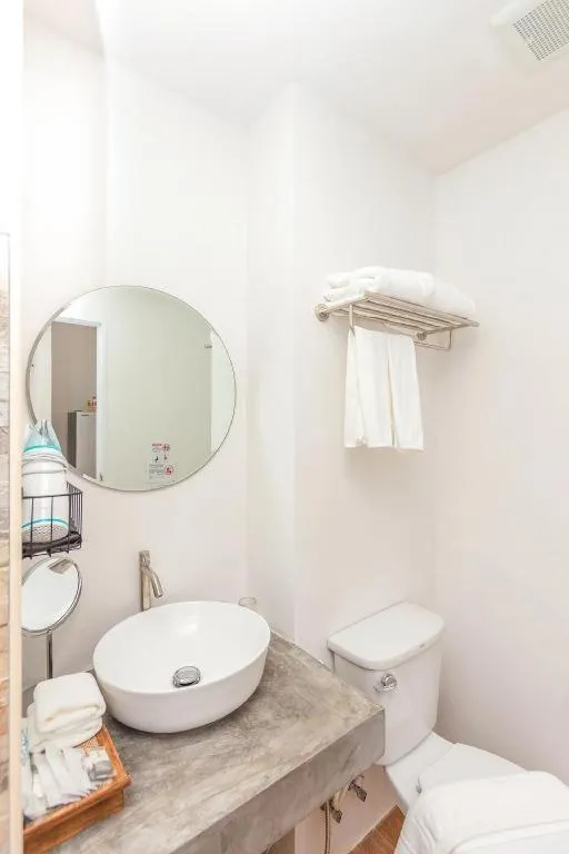 OYO 422 Jane Homestay and Resort