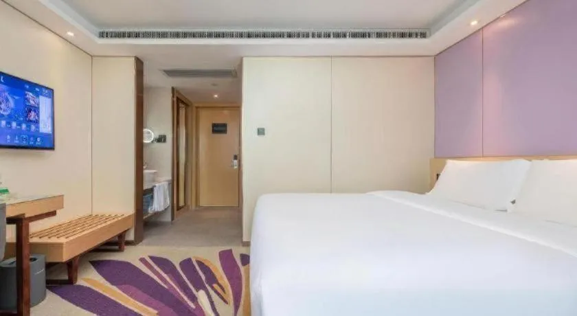 Bed in Lavande Hotel Shenzhen North Station Huawei Gangtou Metro Station