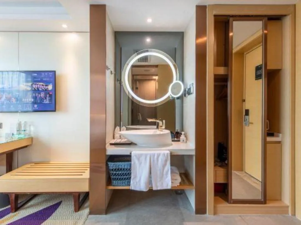 Lavande Hotel Shenzhen North Station Huawei Gangtou Metro Station