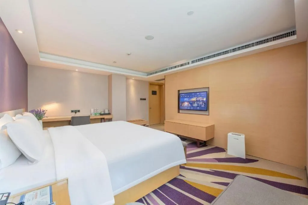 Bed in Lavande Hotel Shenzhen North Station Huawei Gangtou Metro Station
