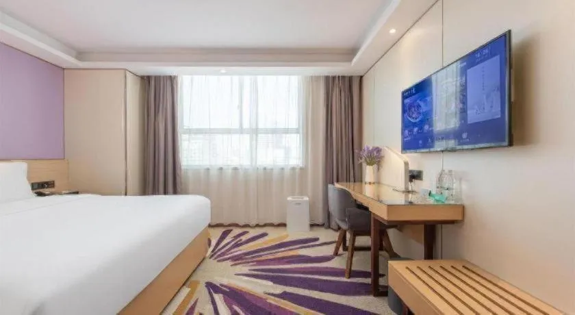 Bed in Lavande Hotel Shenzhen North Station Huawei Gangtou Metro Station