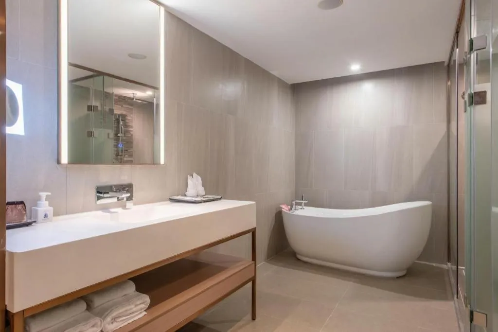 Lavande Hotel Shenzhen North Station Huawei Gangtou Metro Station