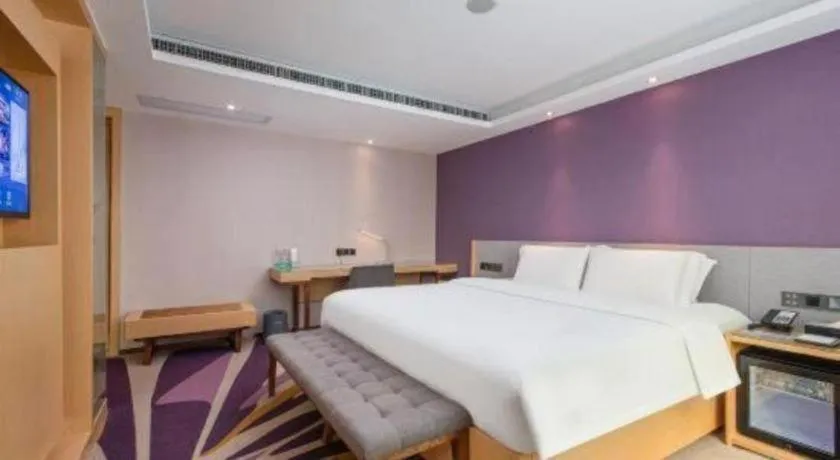 Bed in Lavande Hotel Shenzhen North Station Huawei Gangtou Metro Station