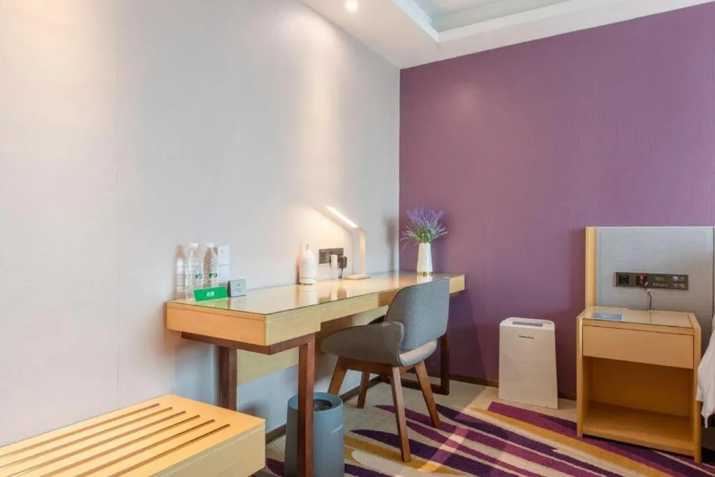 Lavande Hotel Shenzhen North Station Huawei Gangtou Metro Station