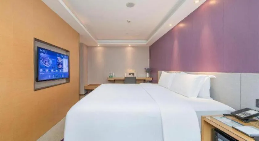 Bed in Lavande Hotel Shenzhen North Station Huawei Gangtou Metro Station